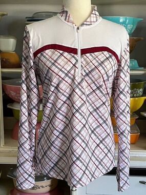 Lady Pinseeker 1/2 Zip Performance Golf Shirt - Size Medium